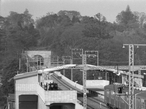 009-1966tana-station-tunnel.jpg