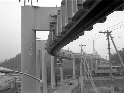09-1970-monorail.jpg